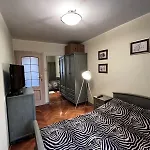 Spacious In The Heart Of Апартаменты