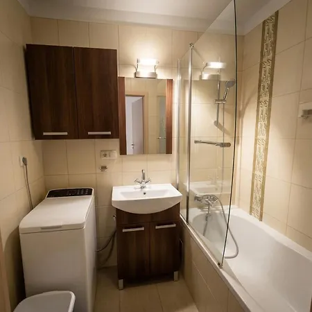 Spacious In The Heart Of Appartamento