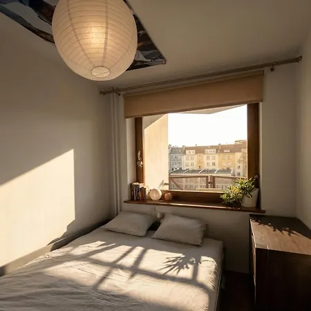 Spacious In The Heart Of Apartment *