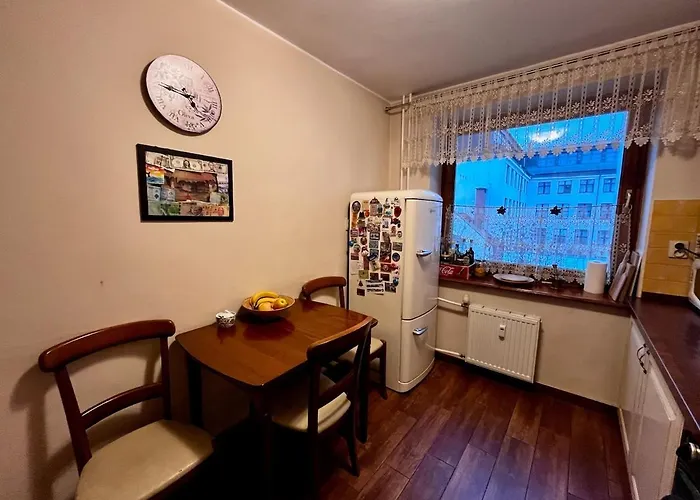 Apartment Spacious In The Heart Of *